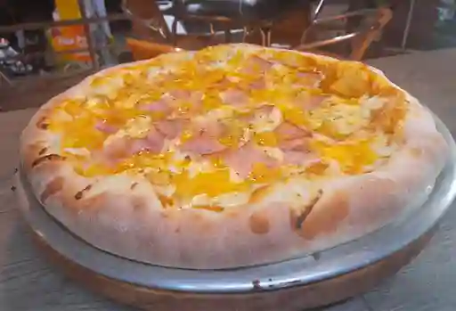 Pizza Hawaiana Familiar