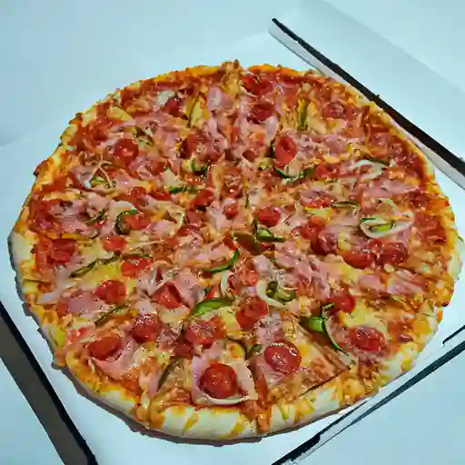 Pizza Chorizo y Pimentón