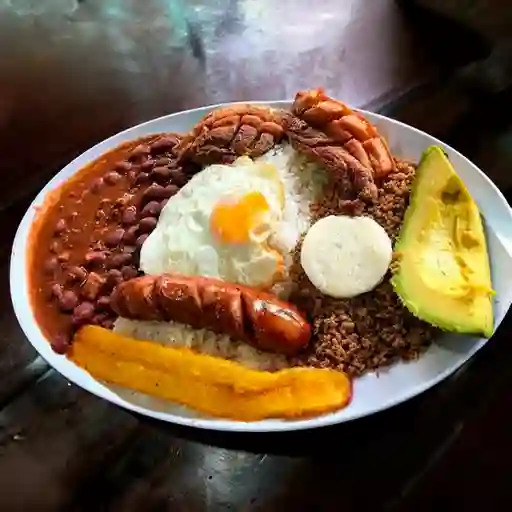 Bandeja Paisa Personal