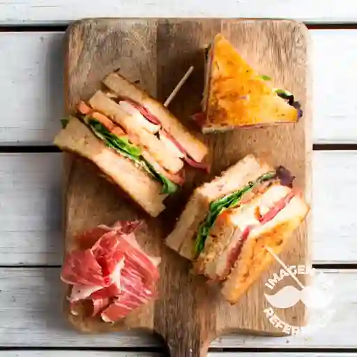 Sándwich Pollo Tocineta