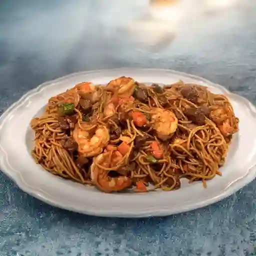 1 Caja de Spaguettis con Pollo, Cerdo y Camarón