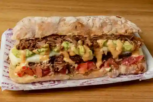 Torta de Carnitas