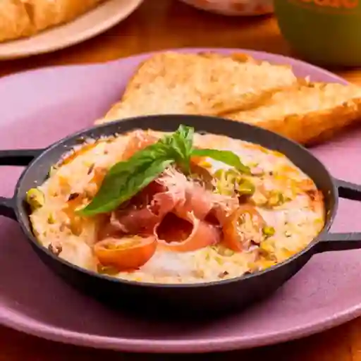Huevos Napolitanos
