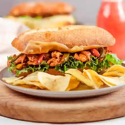 Sándwich Carnitas