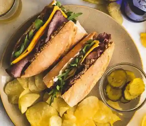 1 Sándwich de Roastbeef