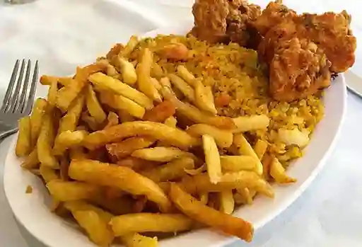 Combo Arroz Chino Pollo Apanado Personal