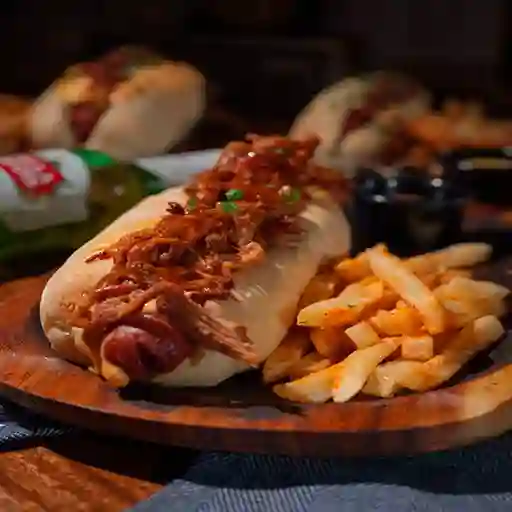 Hot Dog Pulled Pork