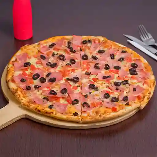 Pizza Napolitana Familiar
