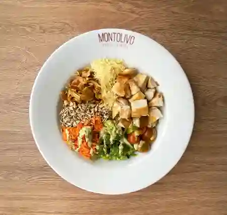 Arma Tu Ensalada de Pollo + Agua Manantial