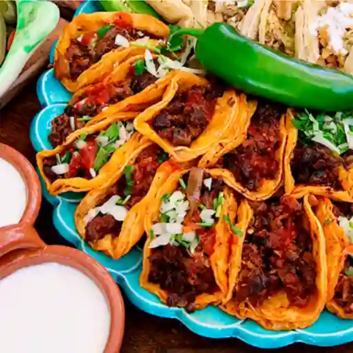 Tacos de Carne Al Pastor