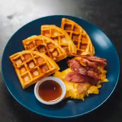 Huevos Al Gusto y Waffle