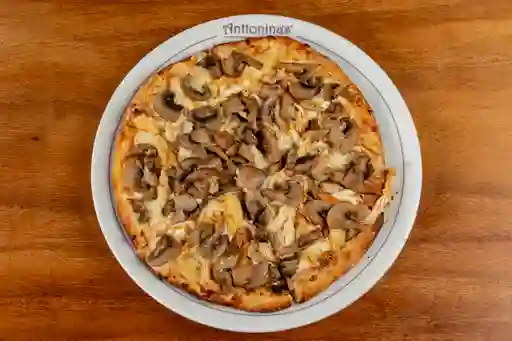 Pizza Pollo Champiñón
