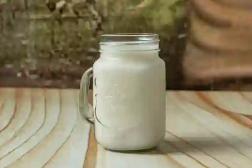 Jugo en Agua de Guanábana 600 ml