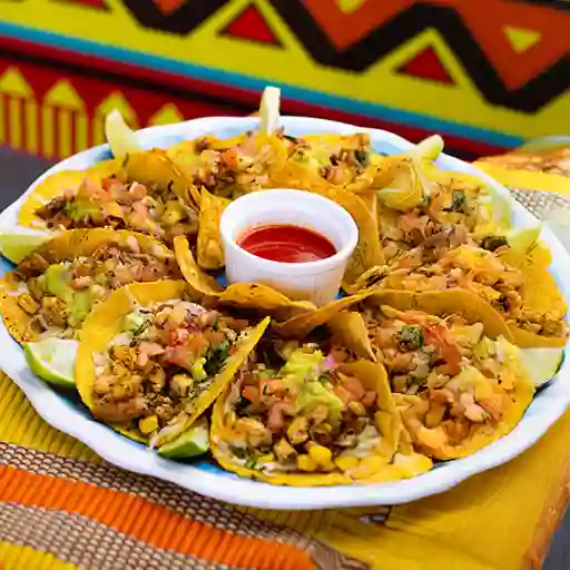 Canasta Mixta (pollo,res y Cerdo)