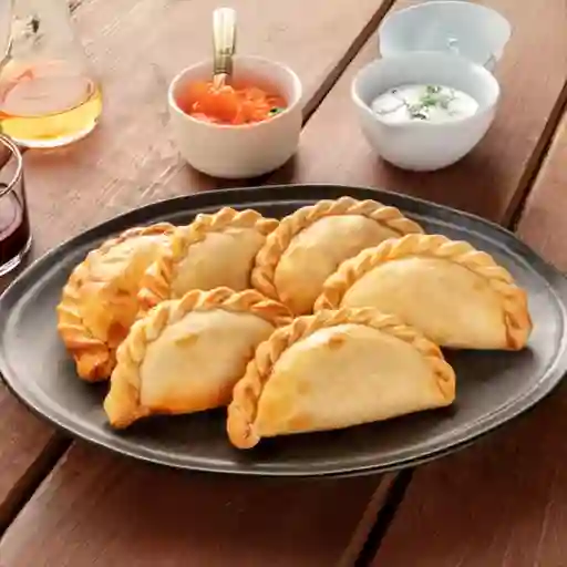 Empanadas Charlie