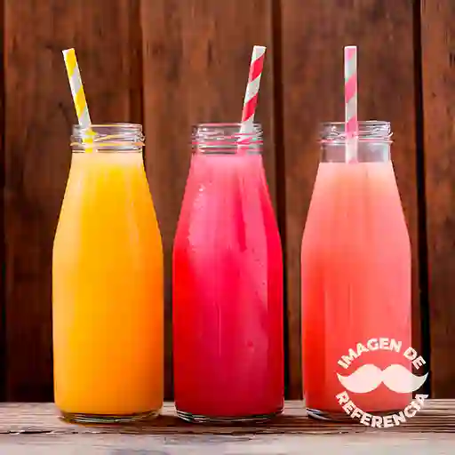Jugos Naturales en Agua 14 Oz