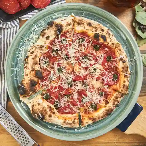 Pizza de Chorizo Español y Manchego	