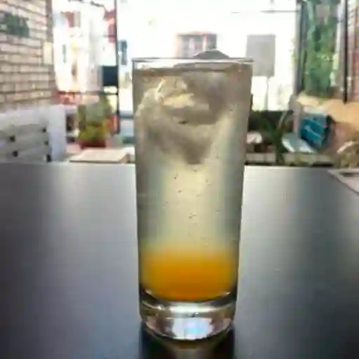 Soda Coca y Menta