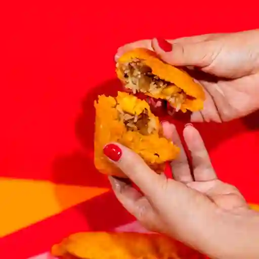 Empanada la Paisa