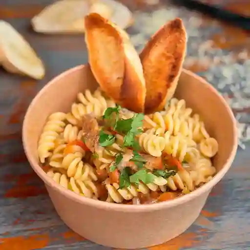 Combo Pasta Colombiana + Te Hatsu