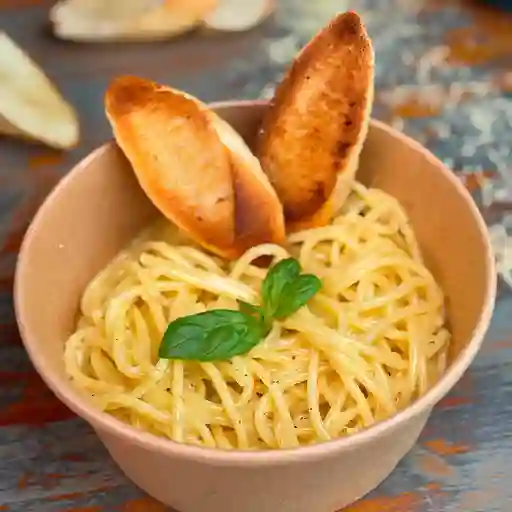 Pasta Alfredo