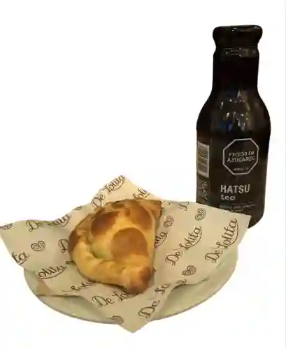 Empanada Argentina + Té Hatsu