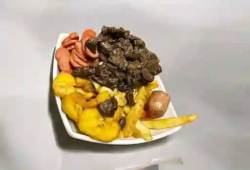 Salchipapa Paisa