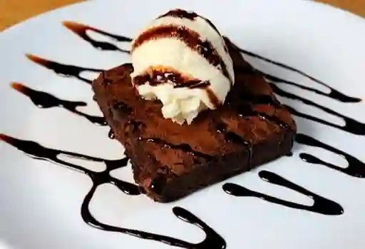 Brownie con Helado
