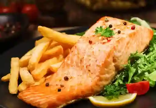 Salmón a la Parrila