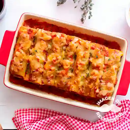 Pasta con Pollo Tocineta Maíz