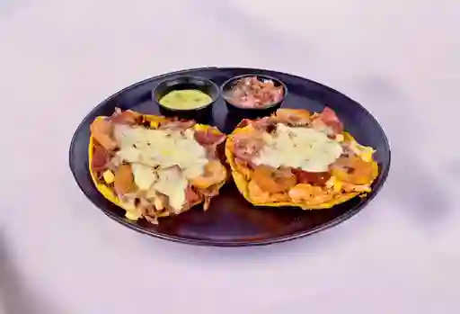 Tostadas Pollo-Camarones