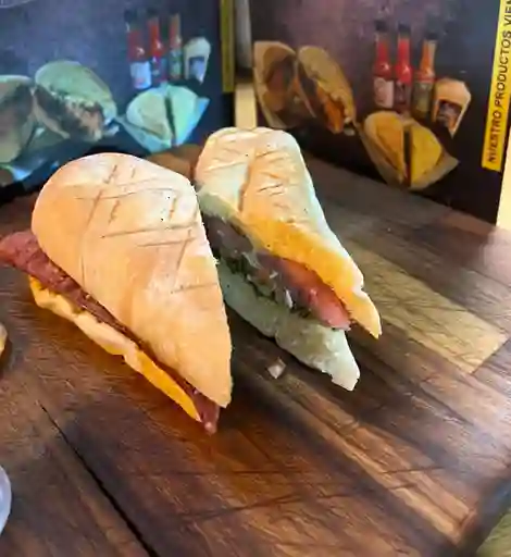 Choripan Montañero