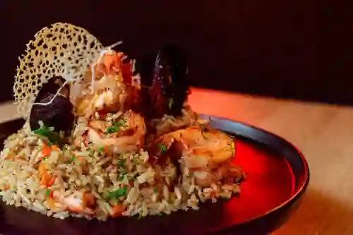Arroz Cantonés con Mariscos