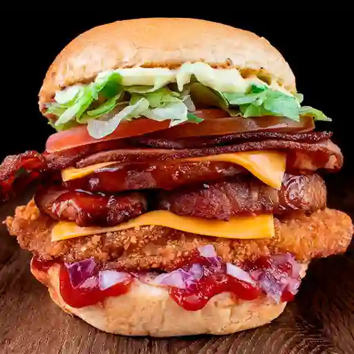 Mixta Pollo Crispy con Lomo