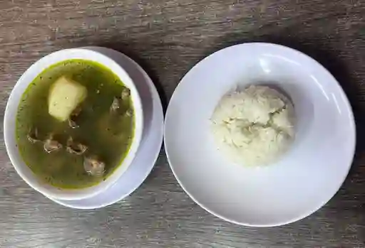 Combo Consomé y Porción de Arroz