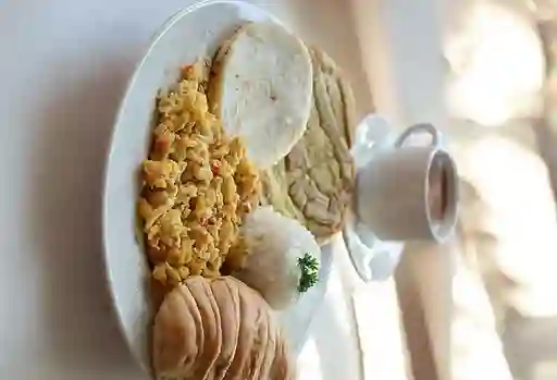 Huevos Pericos