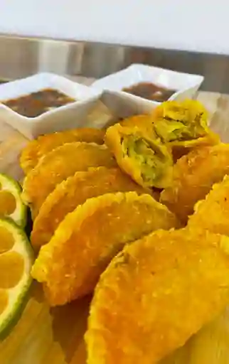 Empanada de Pollo / Papa