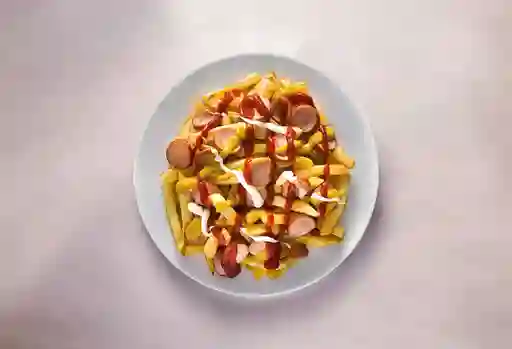 Salchipapa Clásica