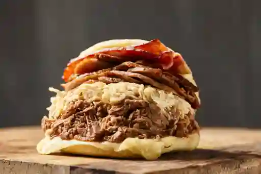 Arepas Mixta de Carne y Pollo
