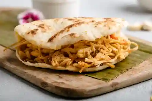Arepa Gordon Blue de Pollo