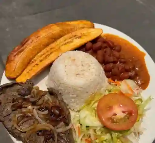 Higado Encebollado