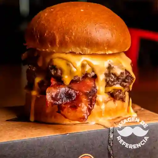 Hamburguesa Especial con Tocineta en Combo