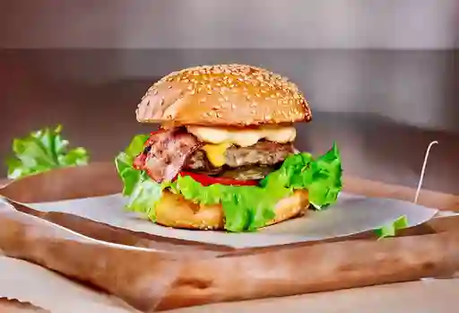 Hamburguesa Doble Queso con Tocineta 200 Gr
