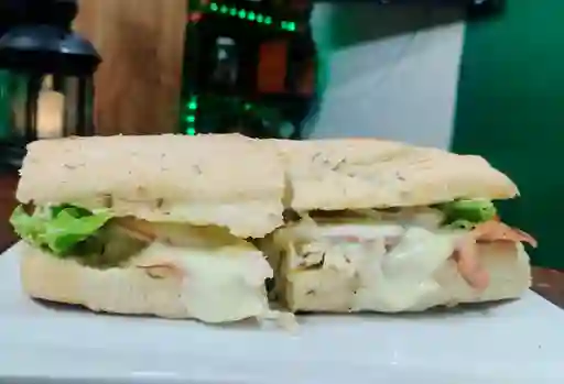 Sándwich Parrillero Cubano