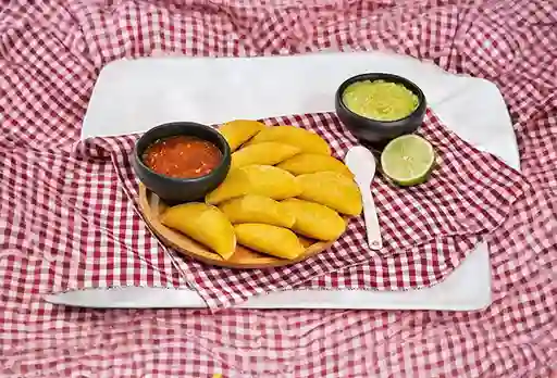Empanada de Pura Carne X2