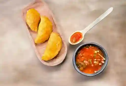 Empanada de Carne con Arroz X2