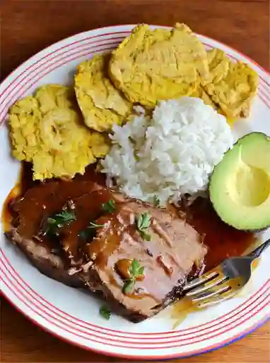Pechuga en Salsa Cartagenera