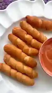 Palito de Queso con Salsa de Chocolate