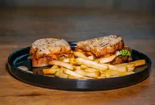 Sandwich Pulled Pork + Papas