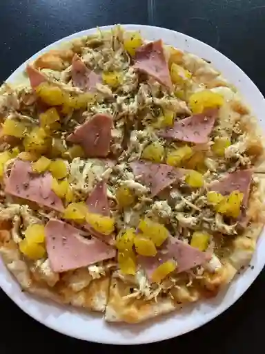 Pizza Hawaiana con Pollo